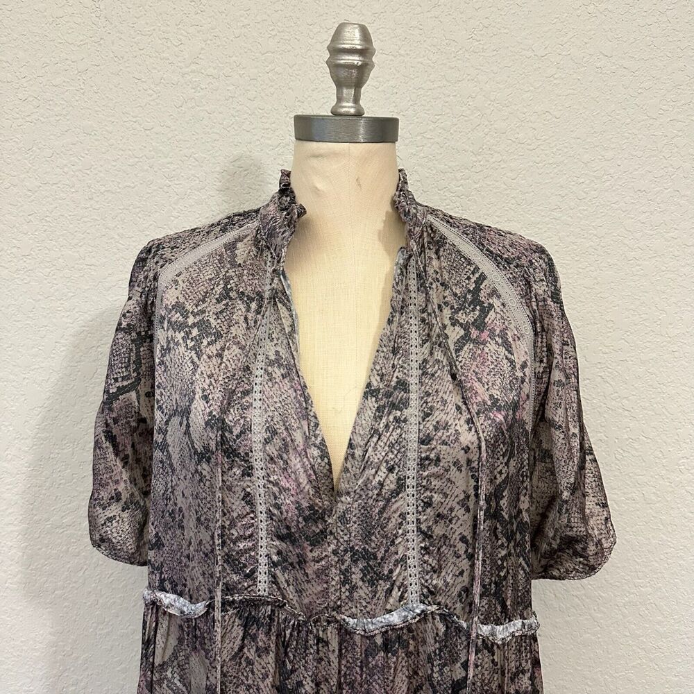 Karlie Python Tiered Shift Midi Dress W Tassel V-… - image 2